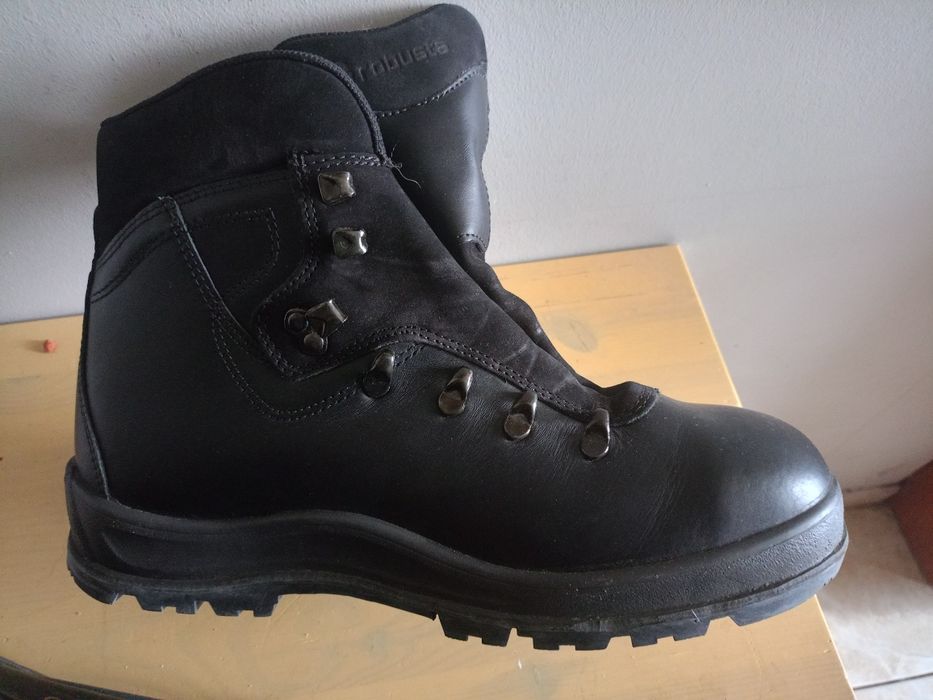 Buty robocze Robusta rozmiar 43 nowe