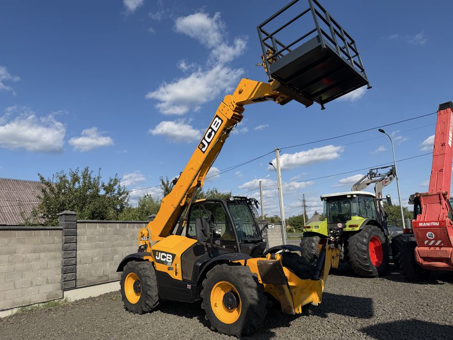 JCB 533-105 2017року погрущик маніту