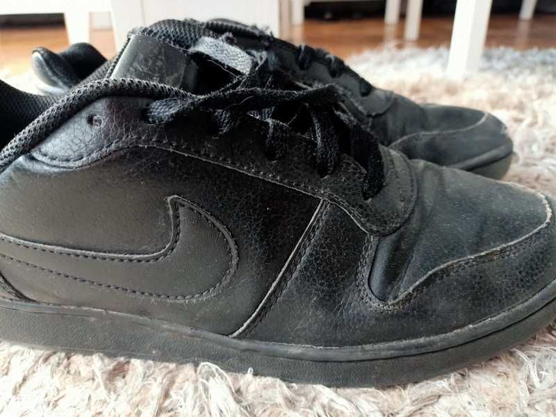 Czarne buty sportowy rozmiar 42
