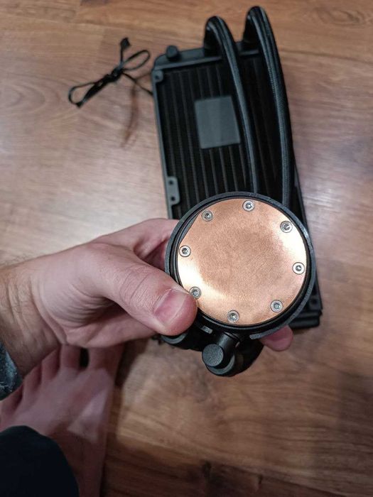 Водяне охолодження MSI MAG CoreLiquid 240R V2