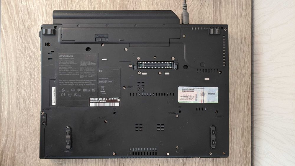 Надійний 14.1" ноутбук Lenovo ThinkPad R400 (новий SSD 64Gb + Optibay)