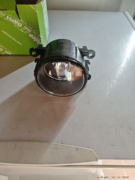 Farol de Nevoeiro Universal VALEO 088358 (Novo / Original)