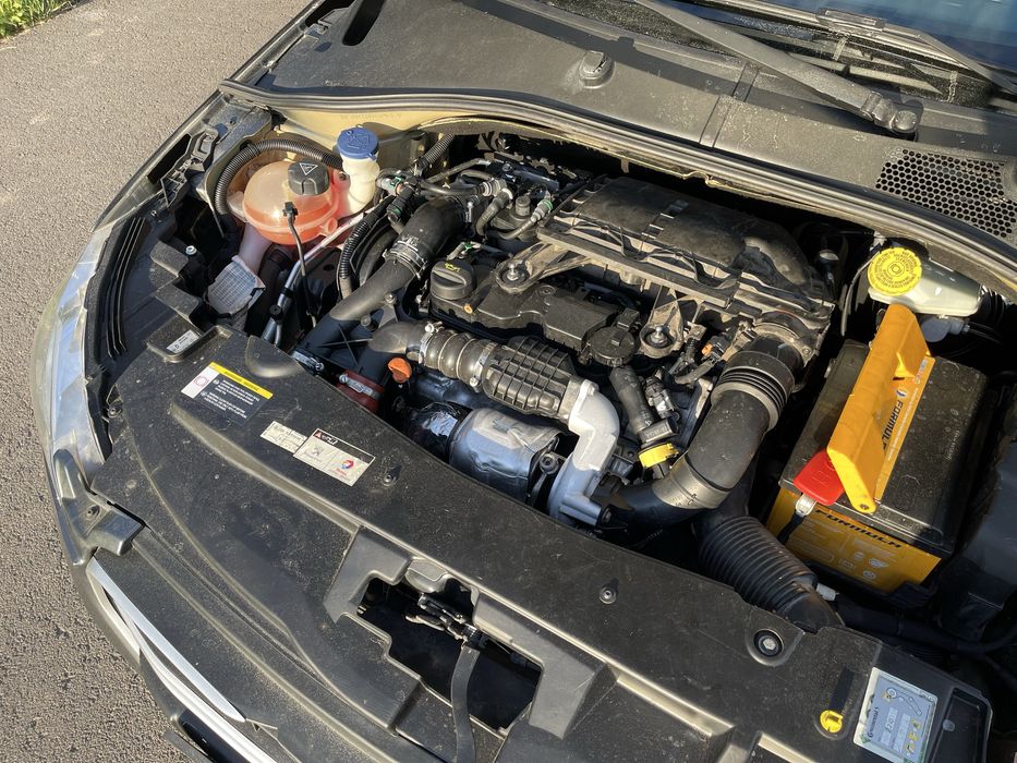 Peugeot 301 1.6hdi дизель