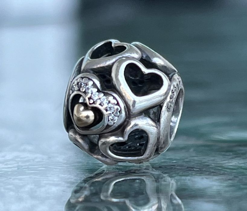 Pandora oryginał tt charms