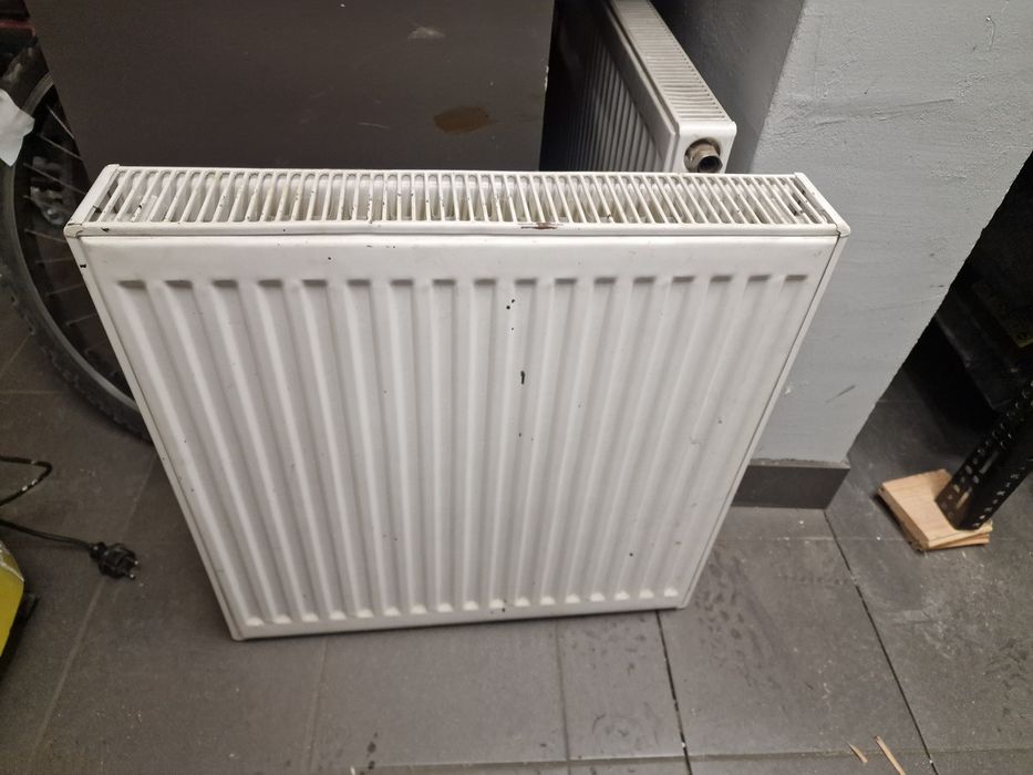 Grzejnik 60cm x 60cm x 10cm