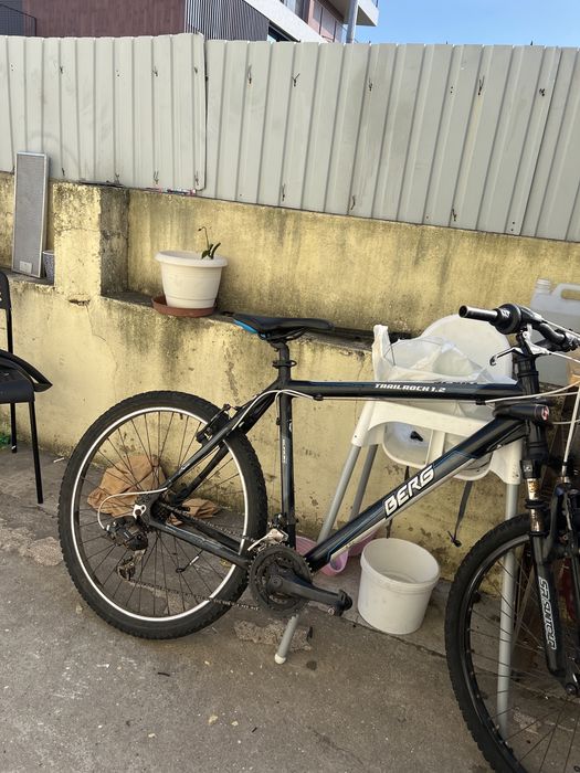 Bicicleta berg trail rock 1.2