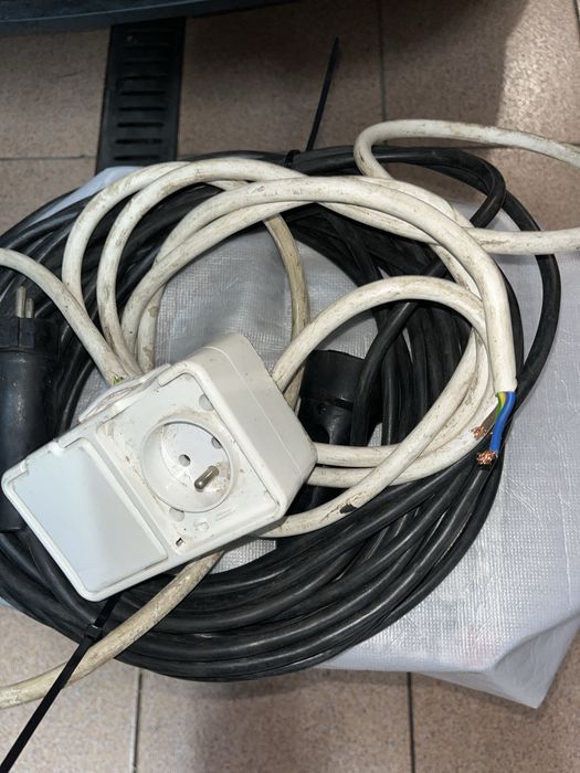 Przedłużacz 230V gumowy solidny 18 m
