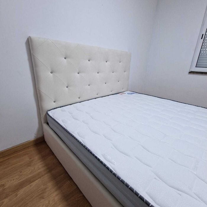 Camas de Casal Estofadas de Luxo 199€ Disp. em Várias Cores! 190x140m!