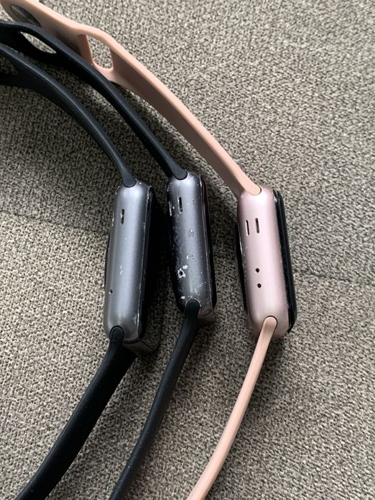 Оригінальні  Apple watch series 1, 2 38 mm лот 3 годинника