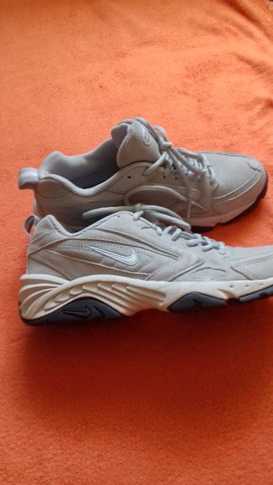 nowe Nike roz 39