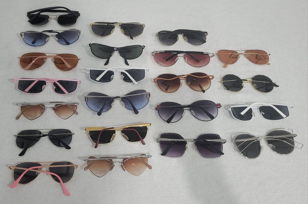 Ocùlos de Sol vários Modelos valor cada