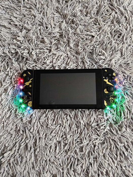 Nintendo Switch Pikachu edition