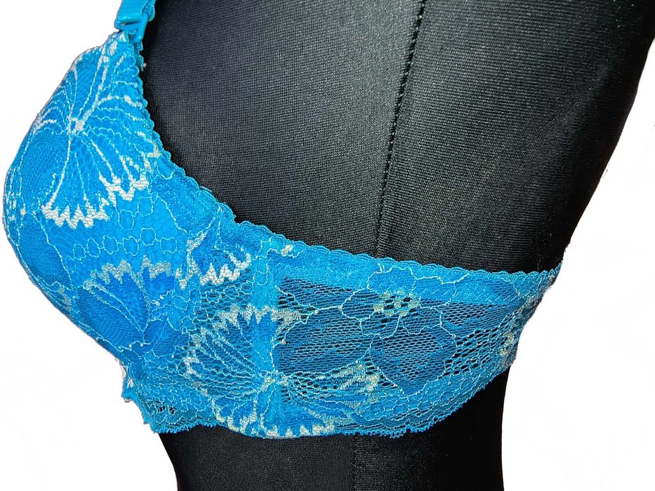 Koronkowy biustonosz stanik push-up r. 75B