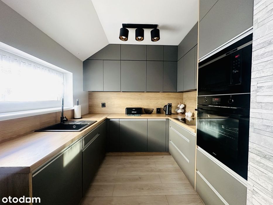 Dwupoziomowe 4-pokojowe mieszkanie z balkonem, Rumia ul. Jęczmienna !!