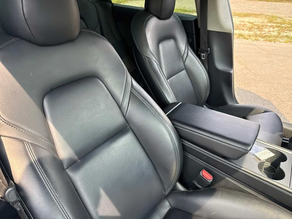 Tesla Model 3 Performance      2022