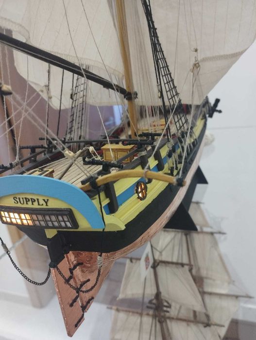Modelo do HMS Suplly - modelismo
