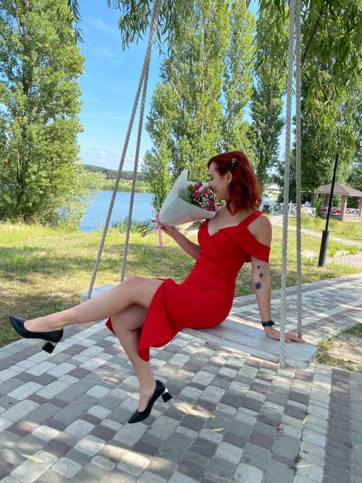 Сукня вечірня, випускний