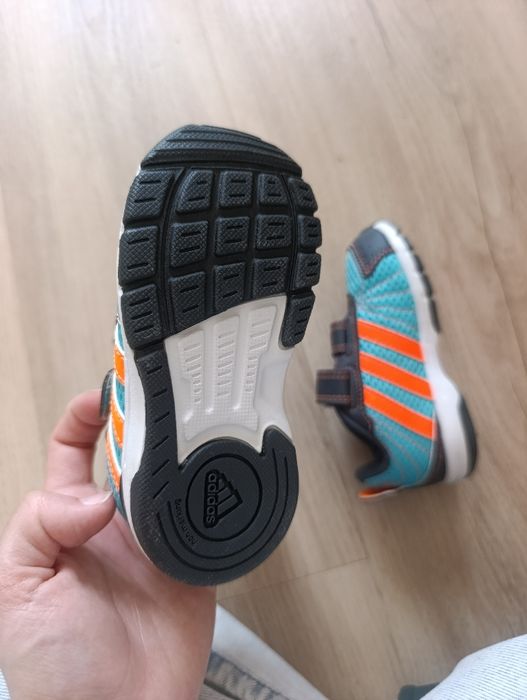 Sapatilhas adidas criança/ menino
