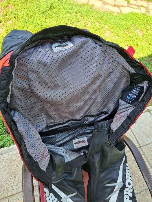 Продам раздельный кожаный мото комбенизон probiker