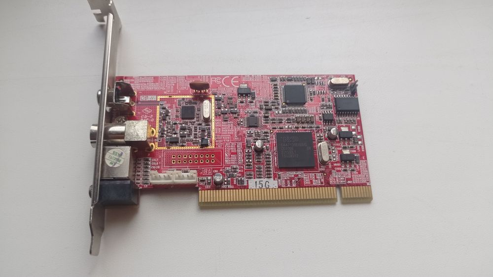 KWorld DVB-T 210SE: ТВ та FM тюнер для ПК