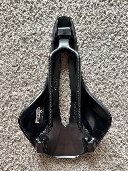 Vendo selim prologo nago r4 pas
