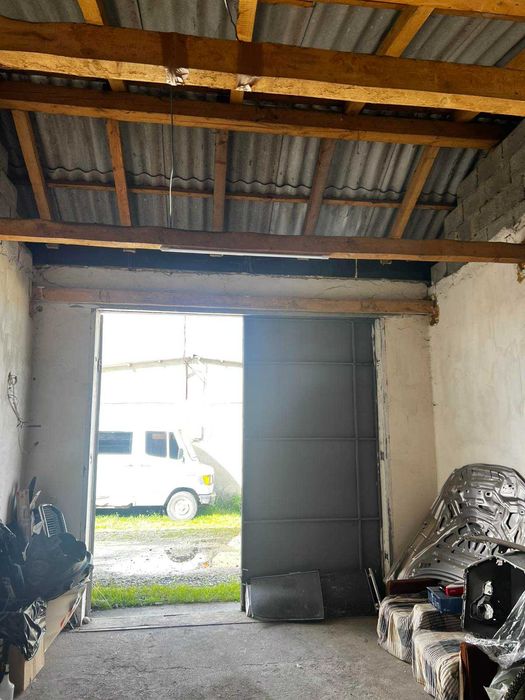 Гараж в кооперативі "Слава"