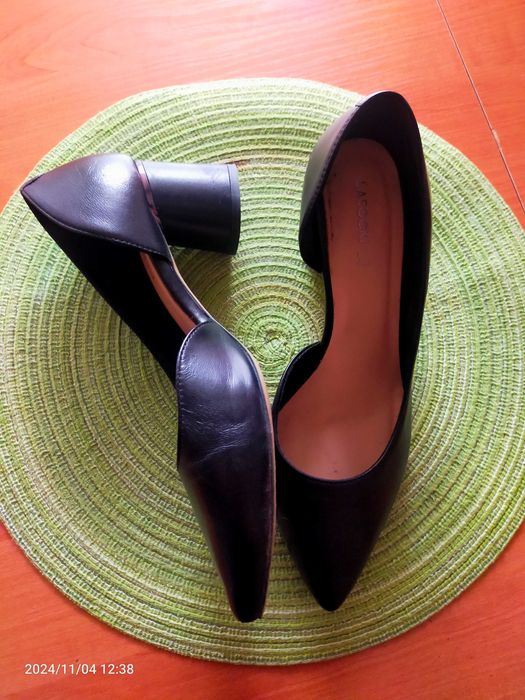 Buty damskie Lasocki