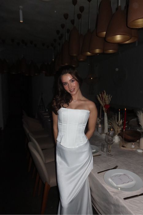 Gepur. Біла сатинова спідниця з колекціі bride.