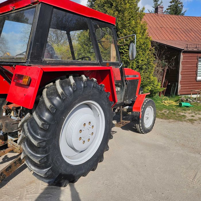 Ciągnik Ursus C-385