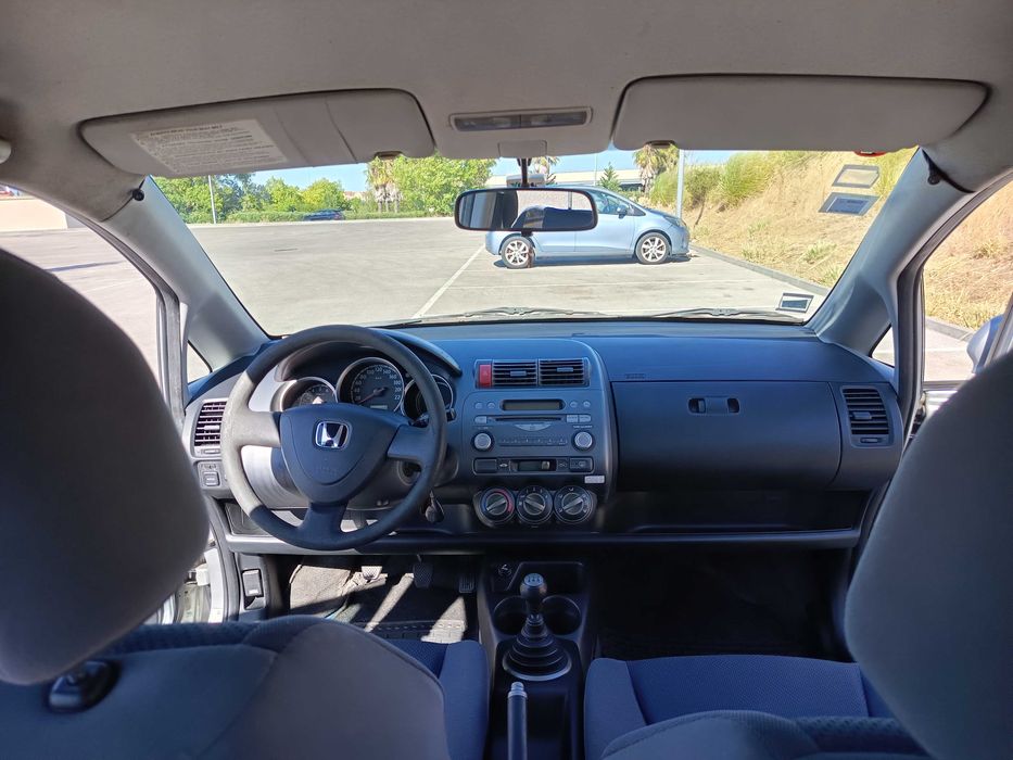 Honda Jazz 2002 Bom estado