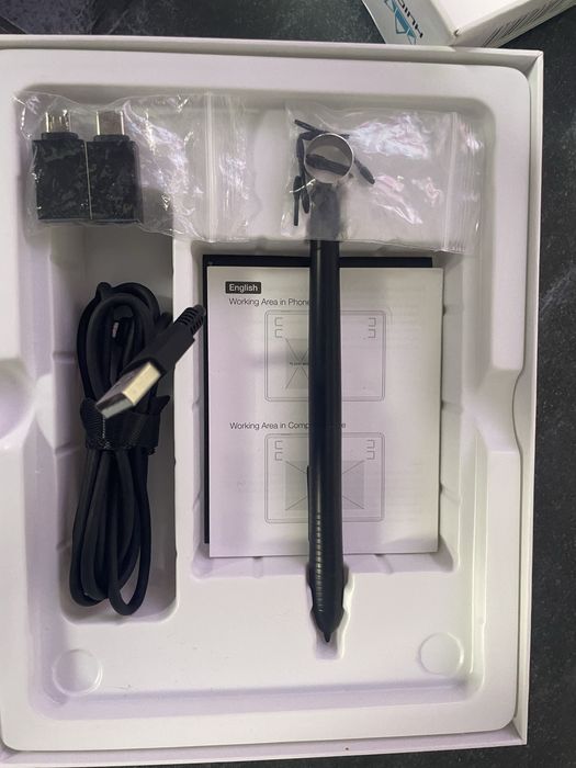 Tablet graficzny Huion Inspiroy H430P, w pełni sprawny, stan idealny.