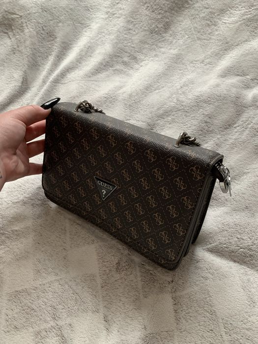 Сумка Guess жіноча