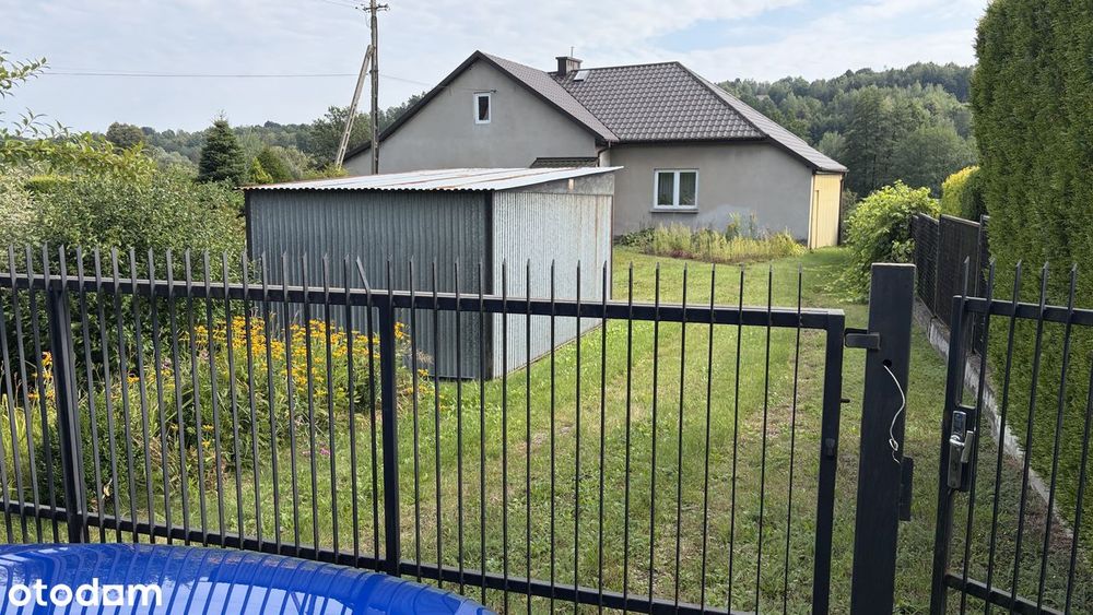 Dom do wynajęcia w cichej okolicy z fotowoltaiką, ogrodem i garażem