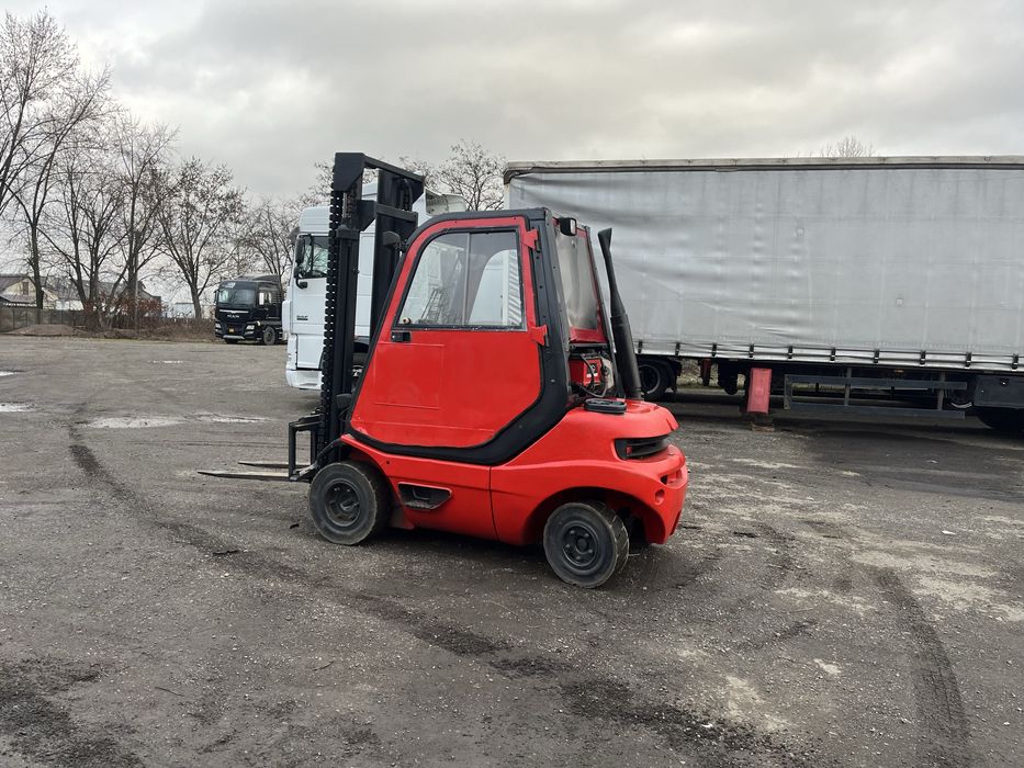 Вилочний навантажувач linde H20D