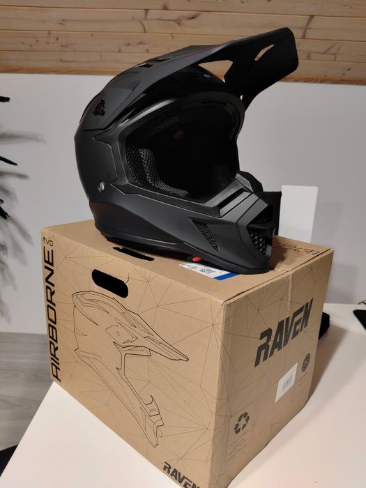 Kask Raven Airbone Evo r.M