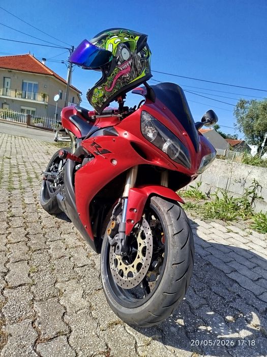 Yamaha YZF R1 RN12