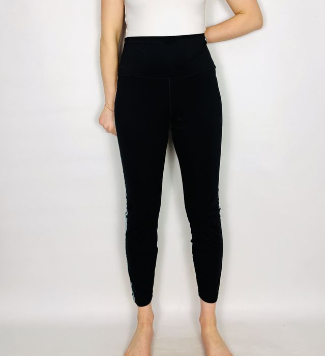 Czarne legginsy z lampasem i wysokim stanem L 40