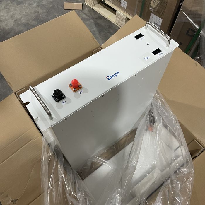 Акумуляторна батарея Deye BOS-G PRO LiFePO4 HV 51.2v 100AH  5,12кВт