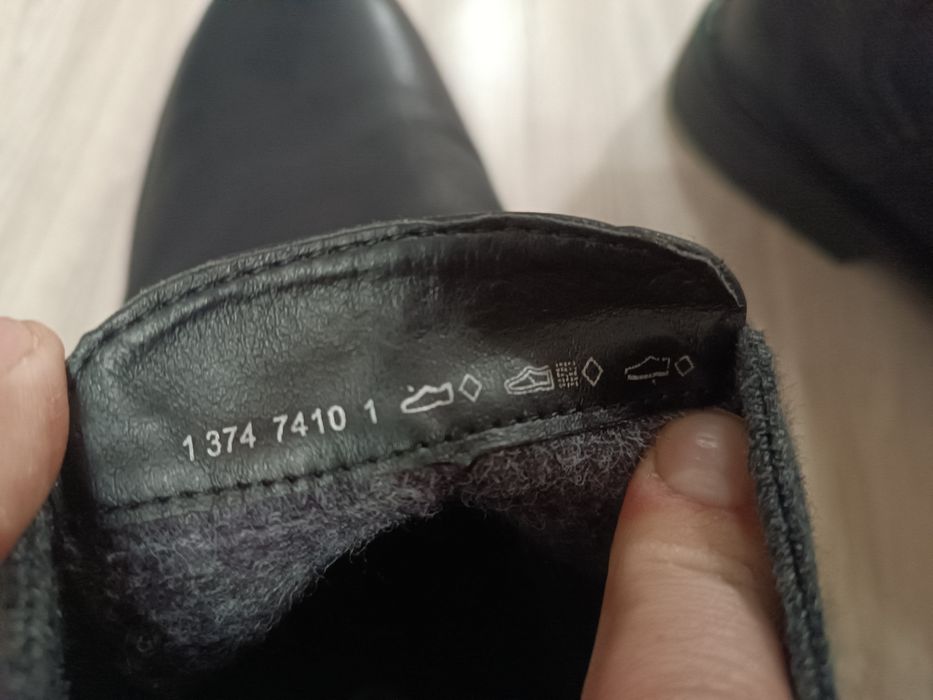Продам Челсі ботінки 42р.AM shoe company