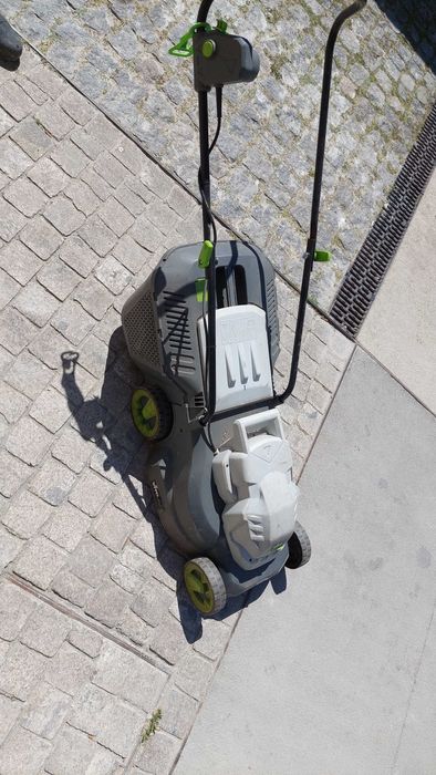Maquina de cortar relva Vito
