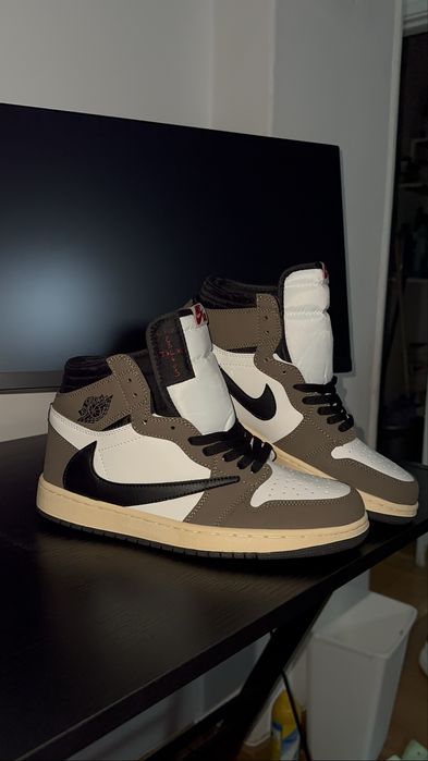 Jordan 1 travis.