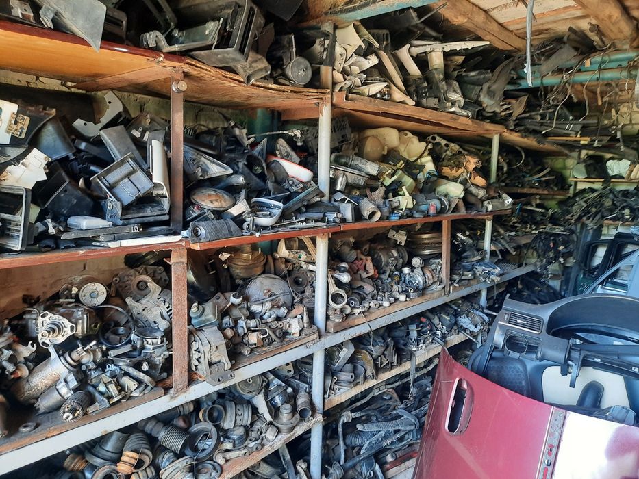 Розбірка разборка шрот VW passat B3 B5 B6.  Vw Golf 3, 4, Vento Б/У