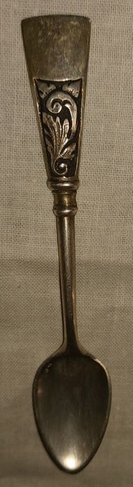 Várias pratas, uma SEC.. XIX. Bom estado. Desde 12€