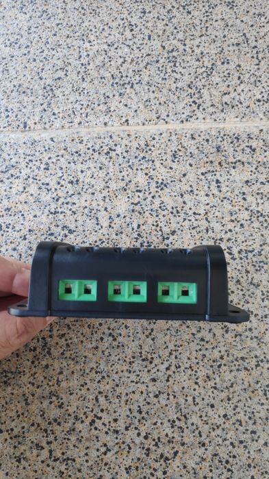Controlador Painel Solar 12V Autocaravana