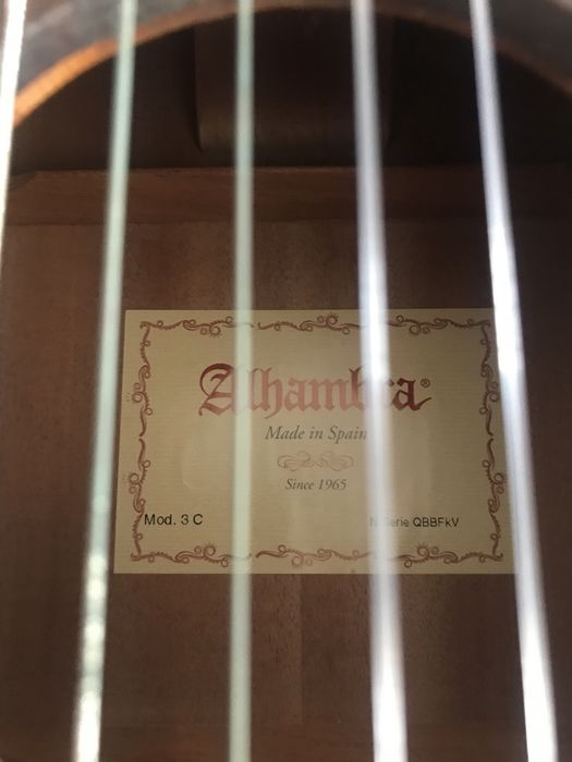 Класична гітара