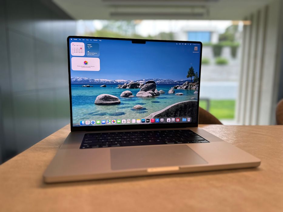 Apple Macbook M2 Pro - 16 polegadas - 16GB - 512GB - US