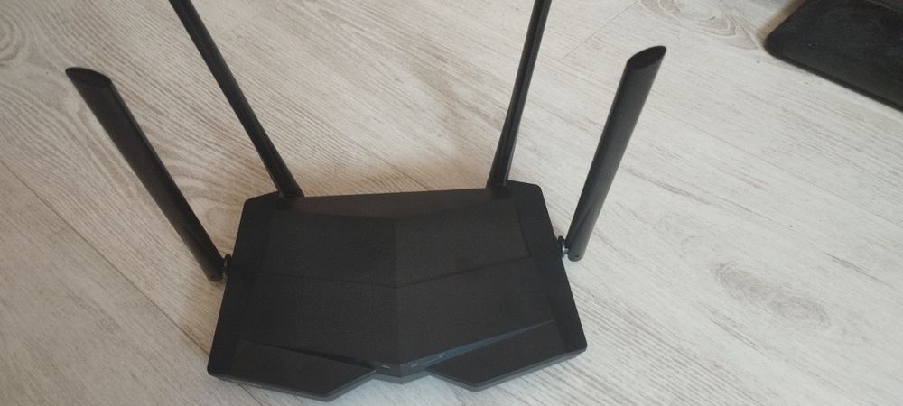 Router wifi tenda