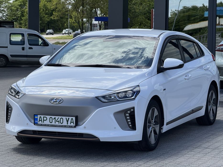 В продаже официальный Hyundai Ioniq Electric 2019