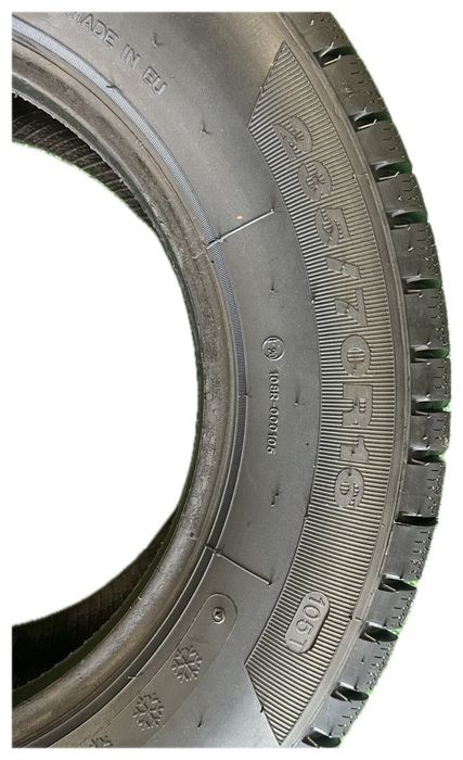 4x235/70 R16- Opony Bieznikowane