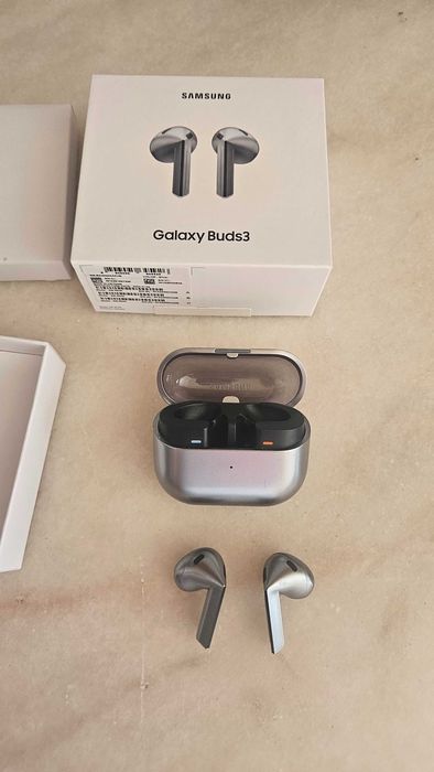 Samsung buds 3 cinzentos